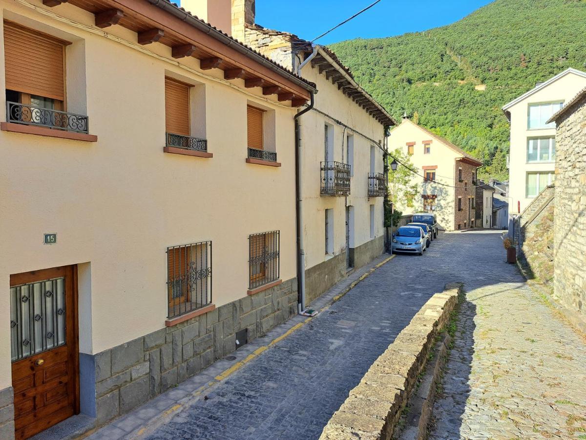Apartamento Casa Coti Biescas Kültér fotó