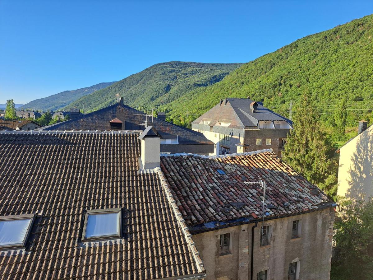 Apartamento Casa Coti Biescas Kültér fotó
